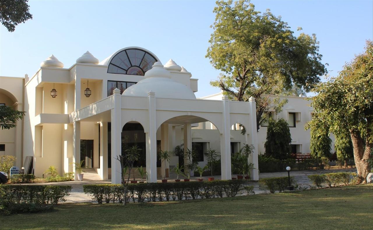 Mint Bundela Resort Khajuraho Exterior photo