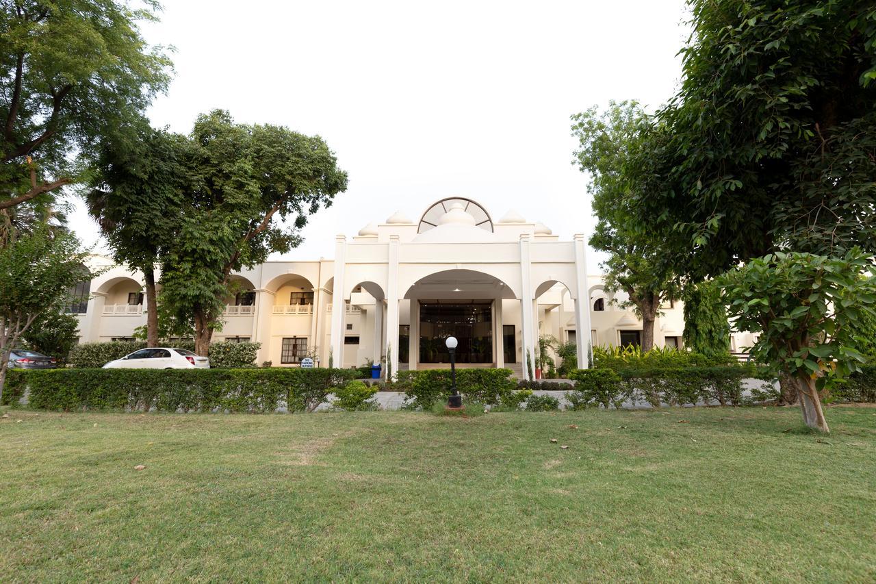 Mint Bundela Resort Khajuraho Exterior photo